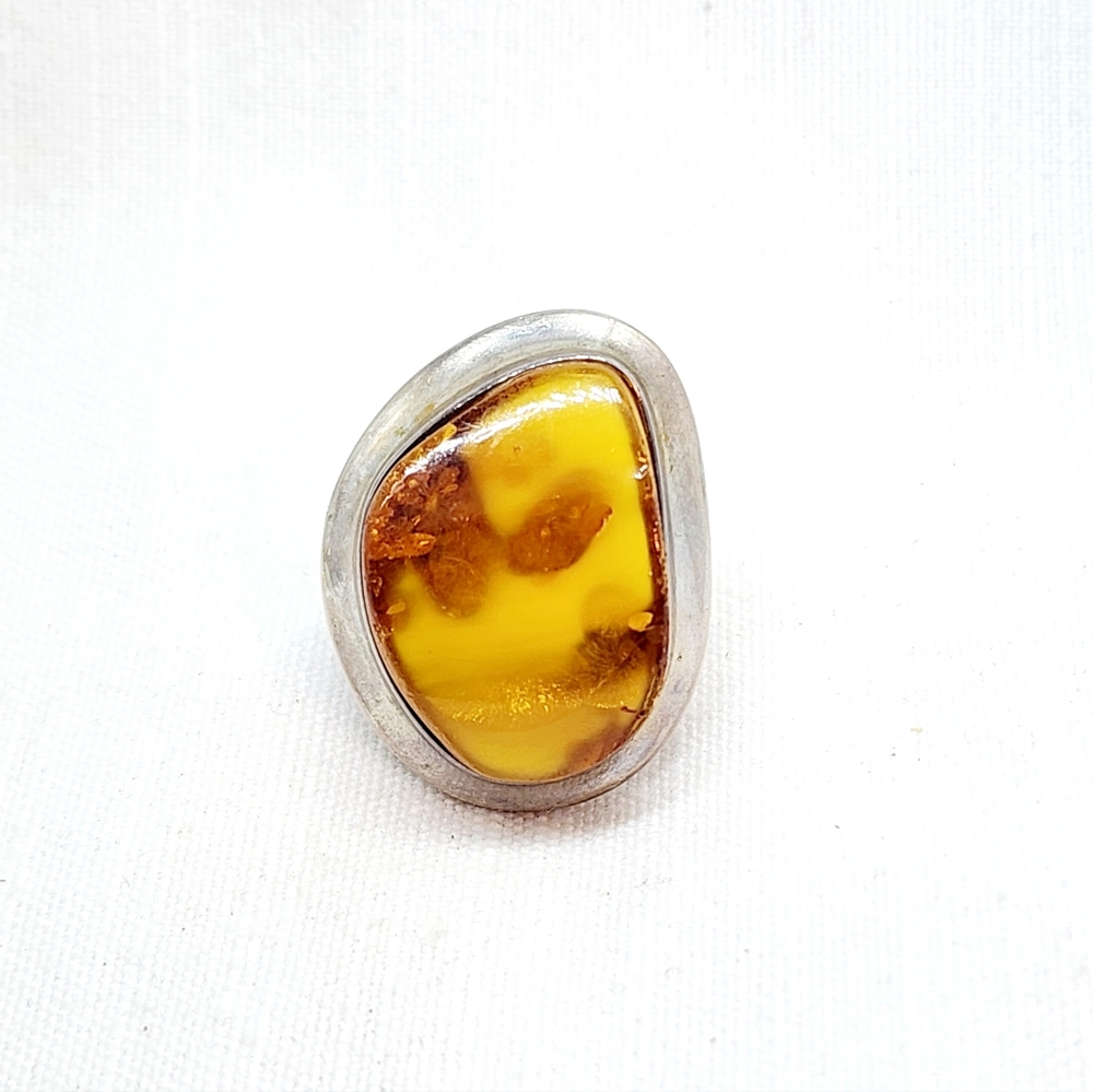 Egg yolk butterscotch Amber ring